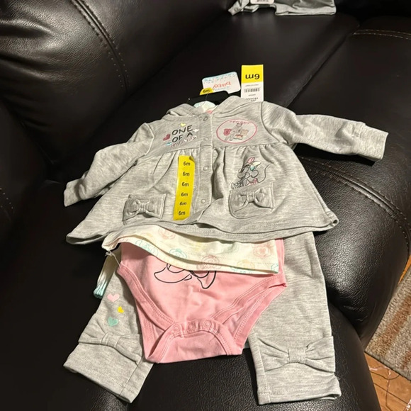 Kids Minnie Infant 5-piece Layette Set 6 Months Minnie Mouse - Picture 2 of 8